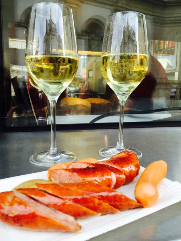 Wine and sausages before the Vienna Opera